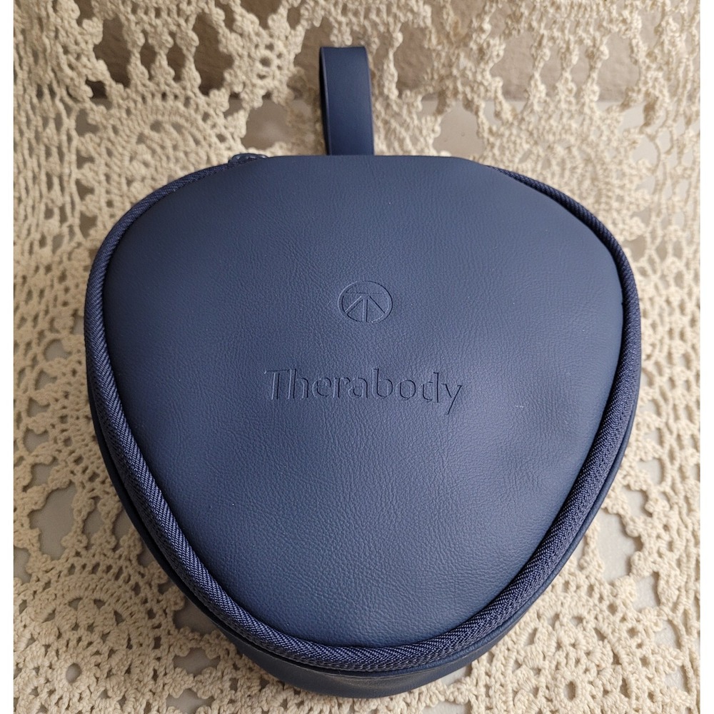 United Airlines 1st Class Therabody Toiletry AMENITY Mini Travel Bag Zips. Empty